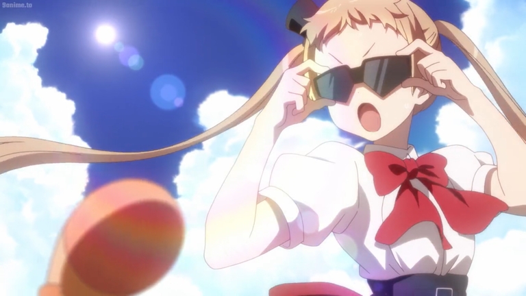 Kumin Tsuyuri with large goggles